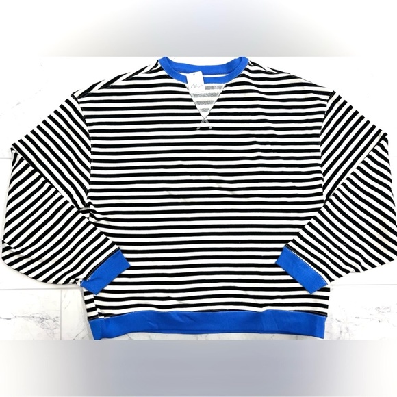 Never worn - Free People Classic Striped Oversized Crewneck Sweatshirt - Picture 4 of 7